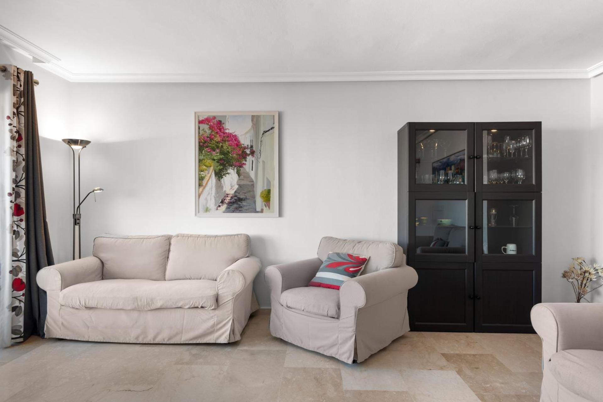 Lovely Penthouse Near Estepona Marina By Costarentals - Ref M15 Eksteriør billede