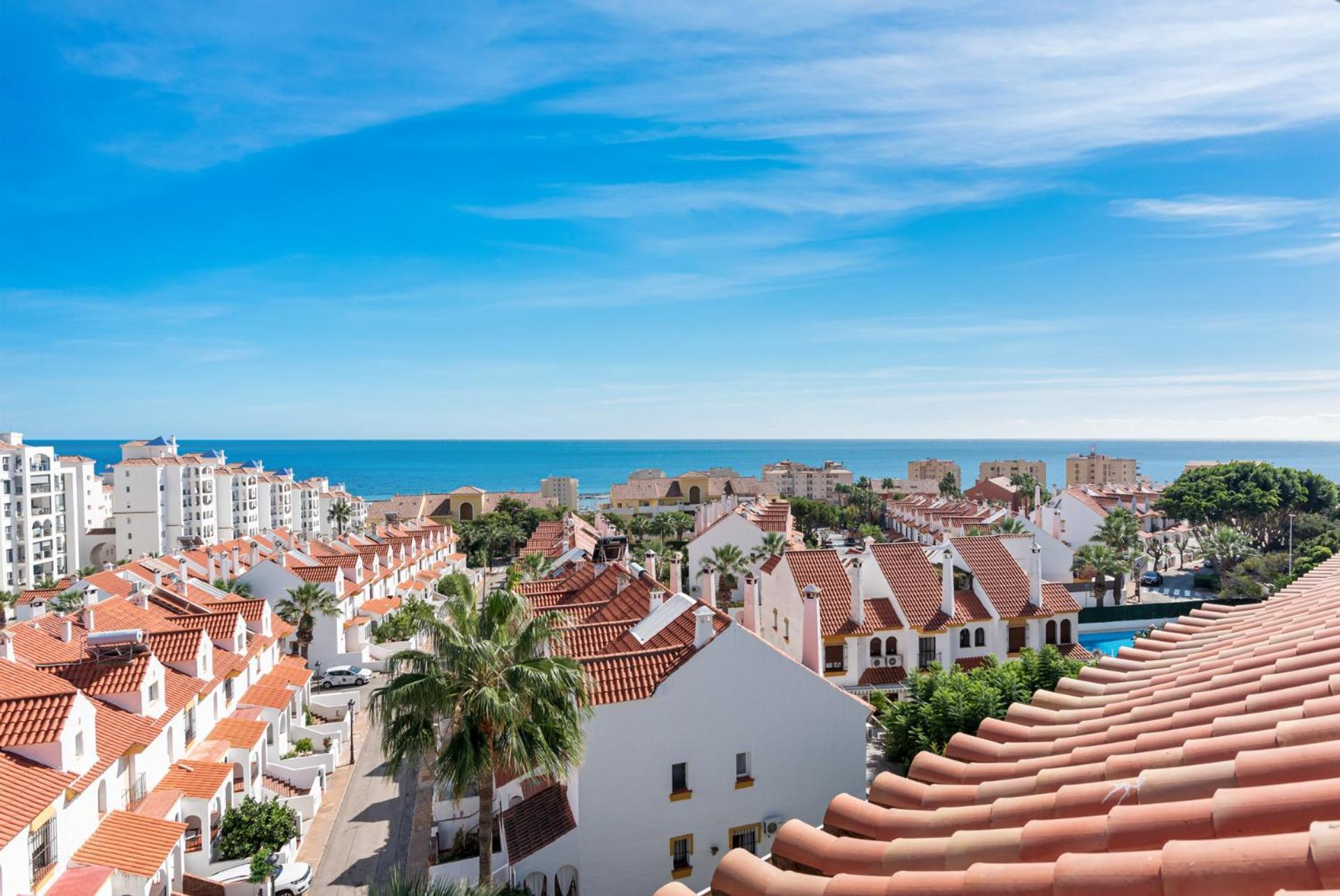 Lovely Penthouse Near Estepona Marina By Costarentals - Ref M15 Eksteriør billede